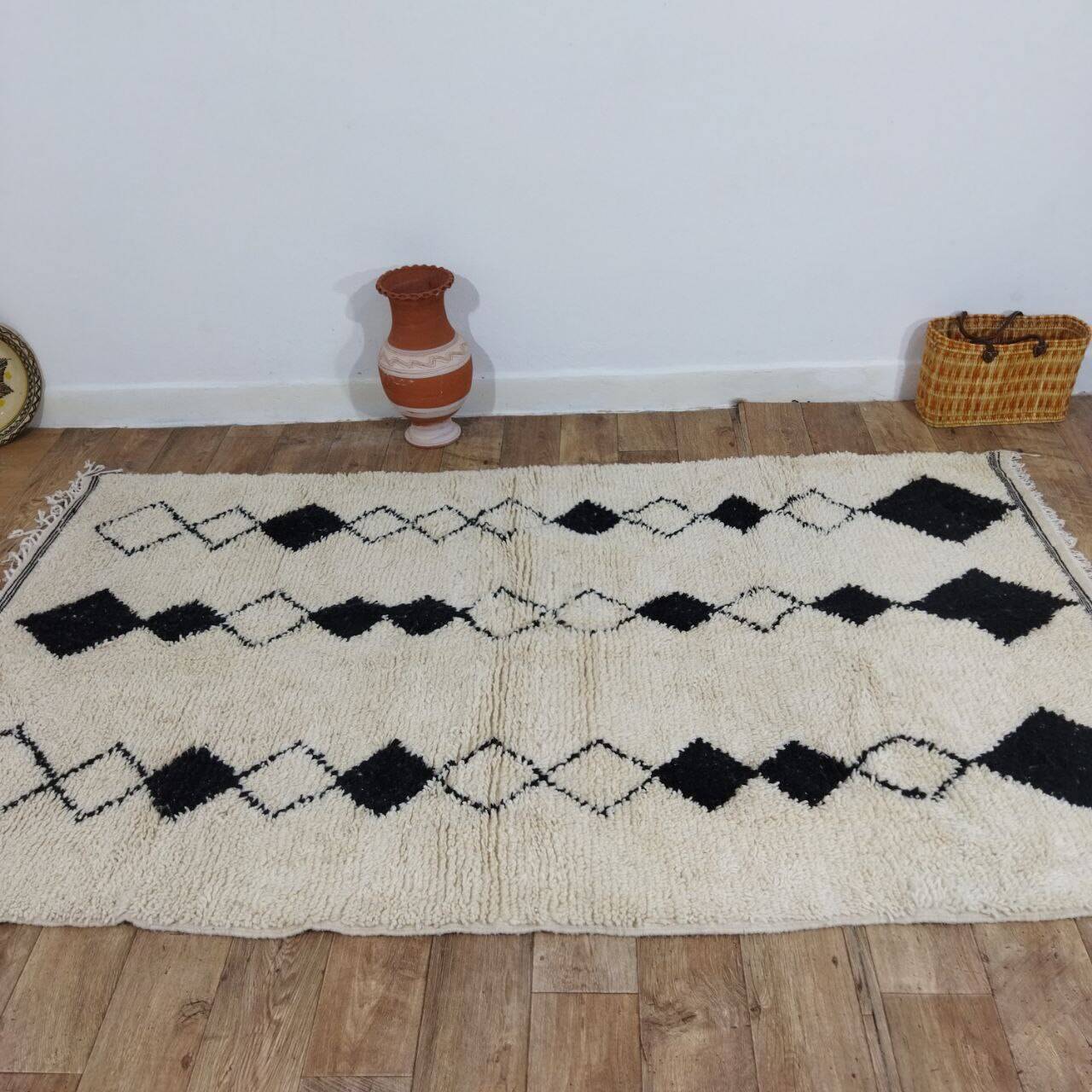 Handmade Moroccan Berber Rug 252 X 145 CM