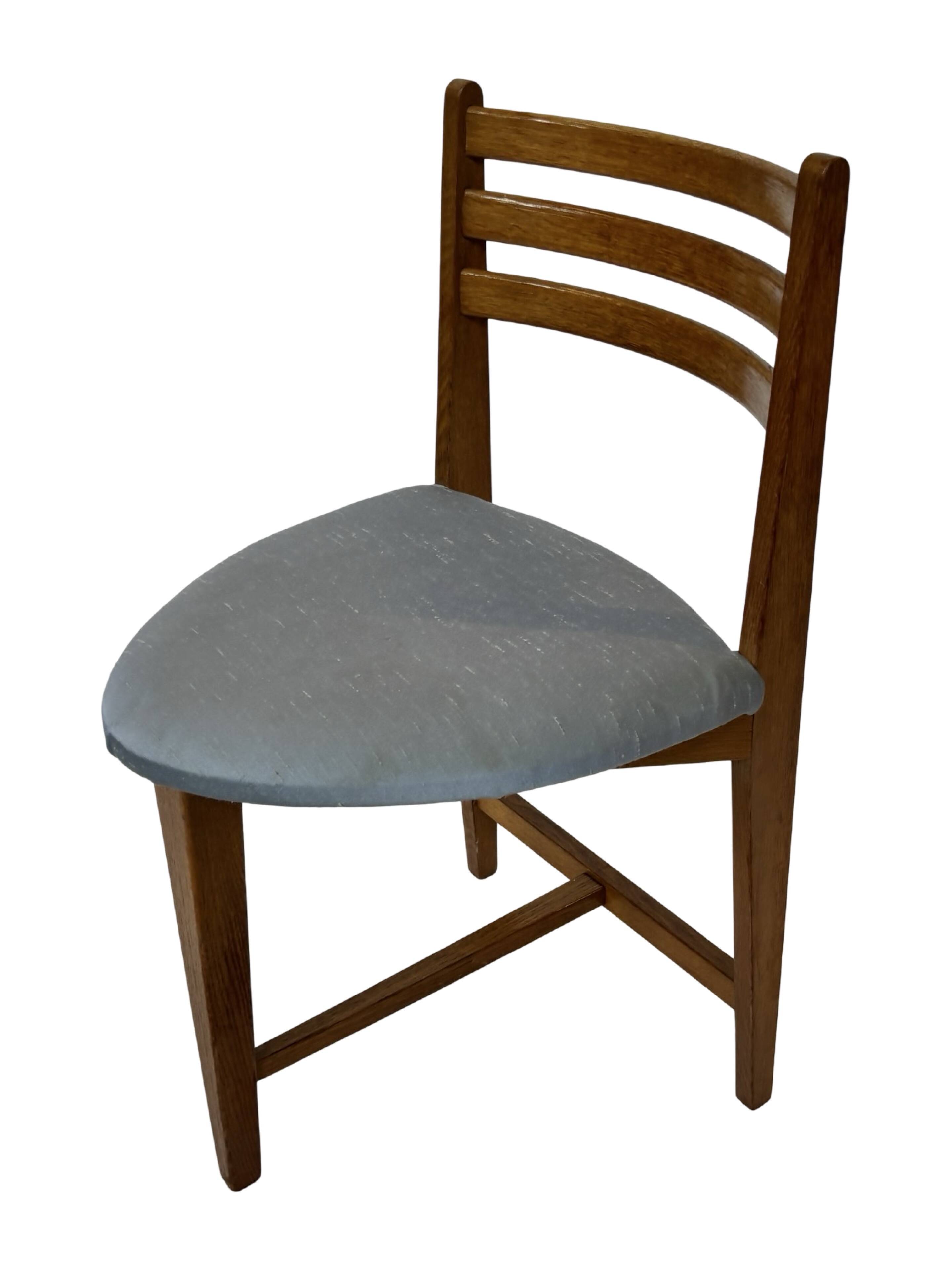 Vintage rare three-legged dining chair 1960s oak heart chair