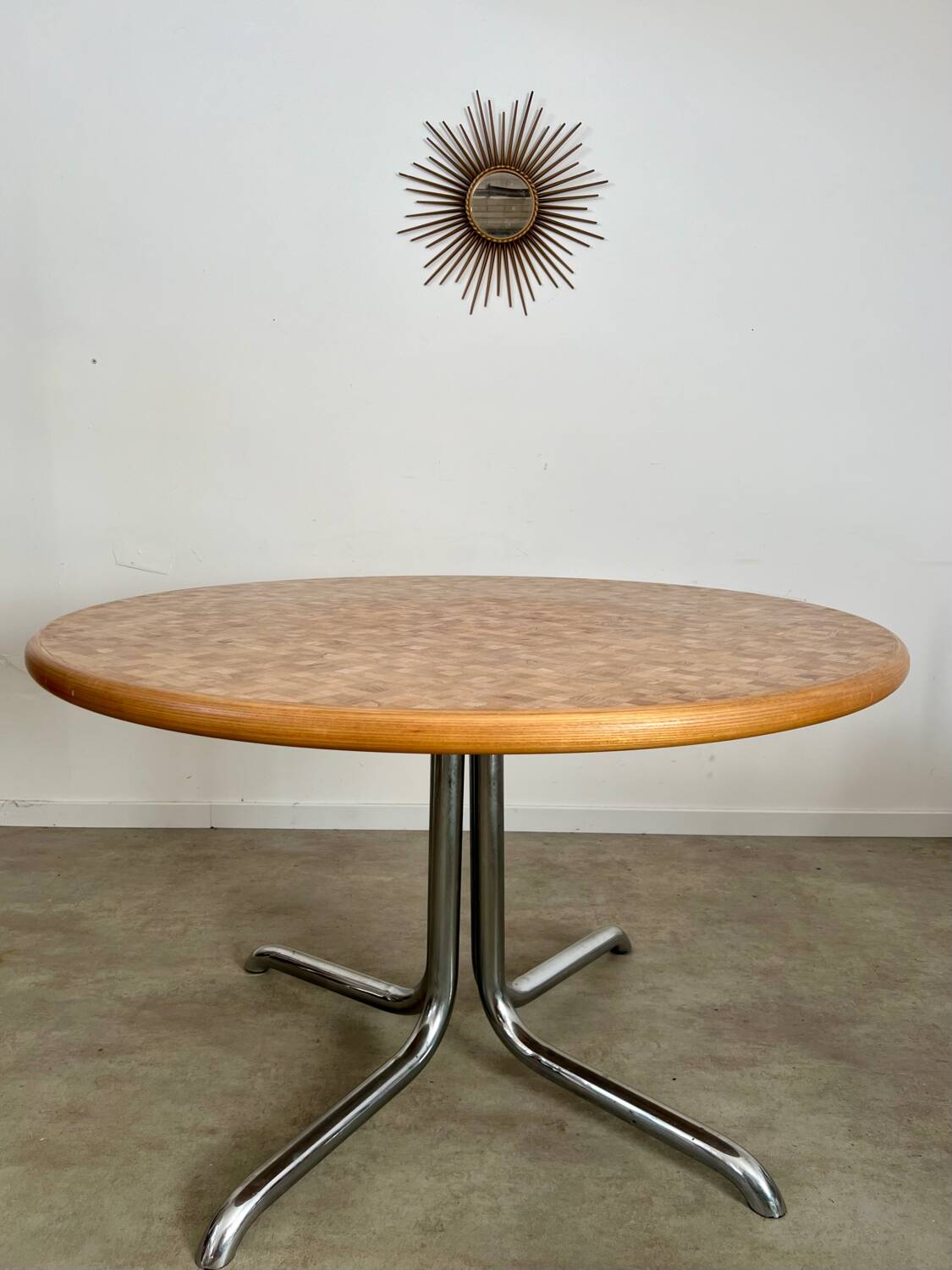 Table en bois marqueté et bois, design Dieter Waeckerlin Idealheim, années 70