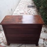 Commode style Louis Philippe en noyer