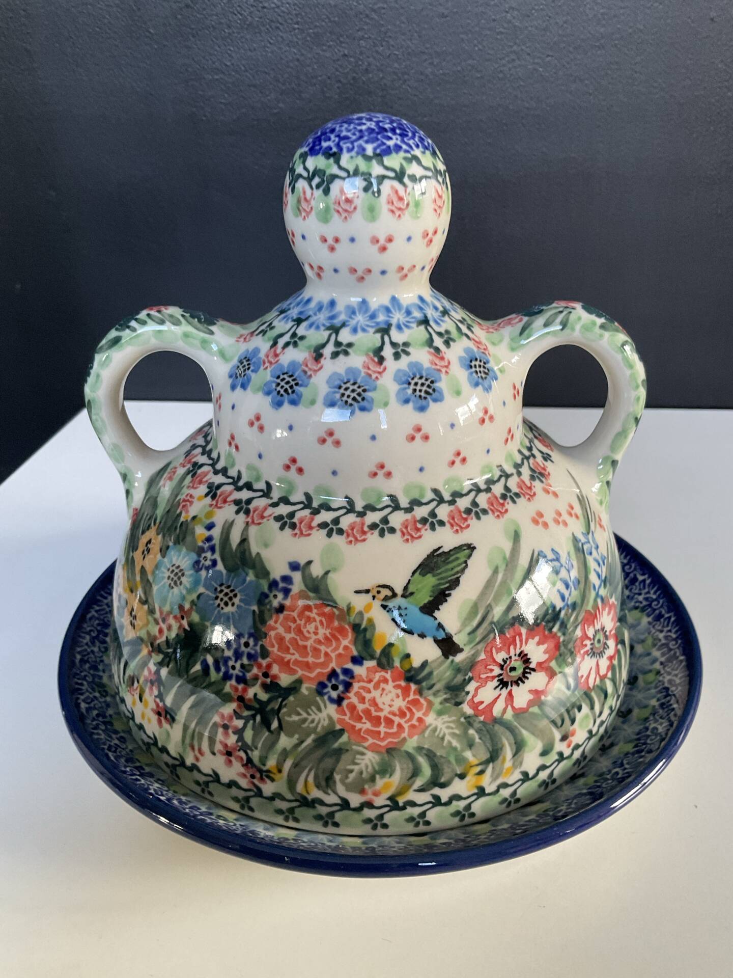 Cloche dish by Teresa Liana in glazed ceramic Poland
