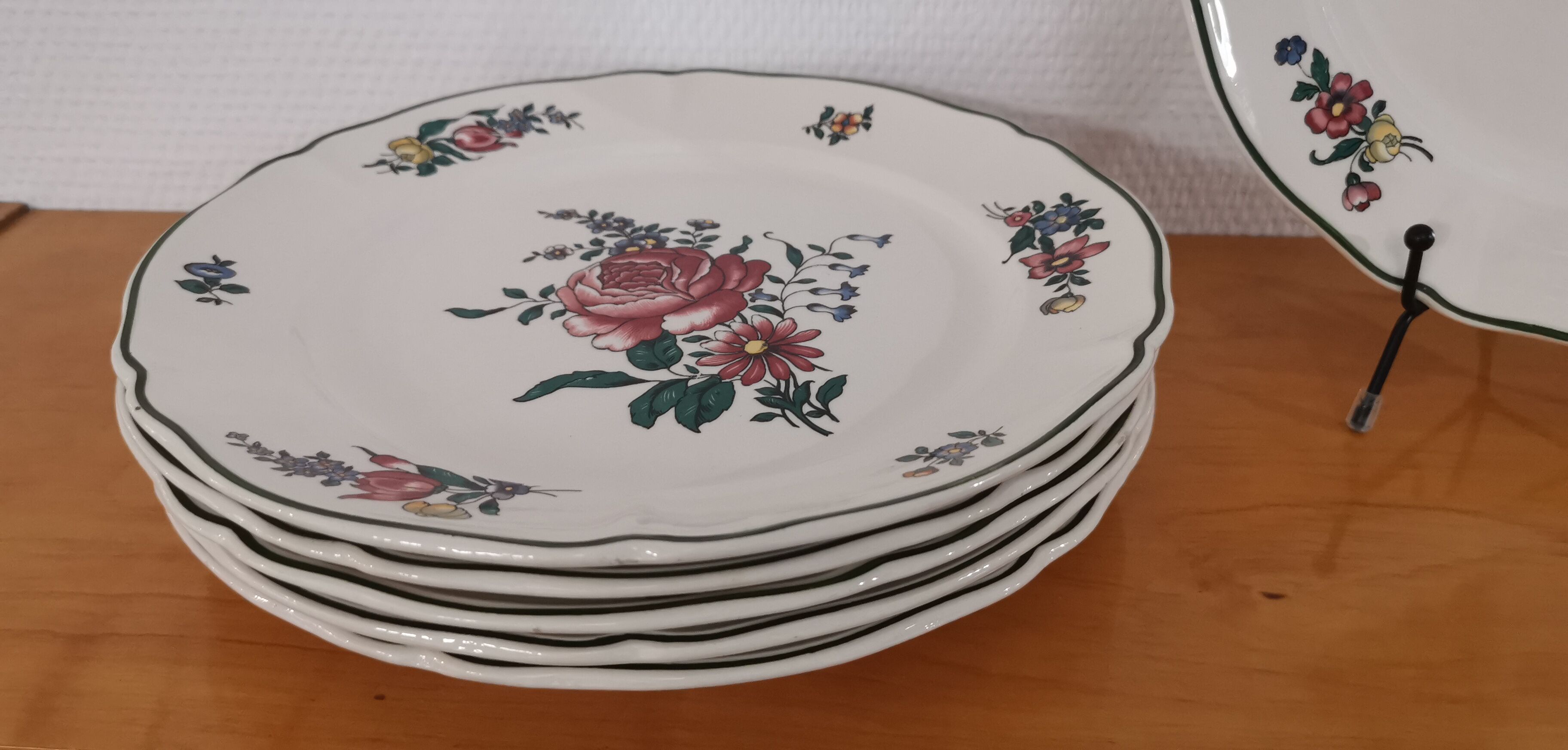 Set of 6 old flat ceramic plates VILLEROY and BOCH "Alt Strassburg"