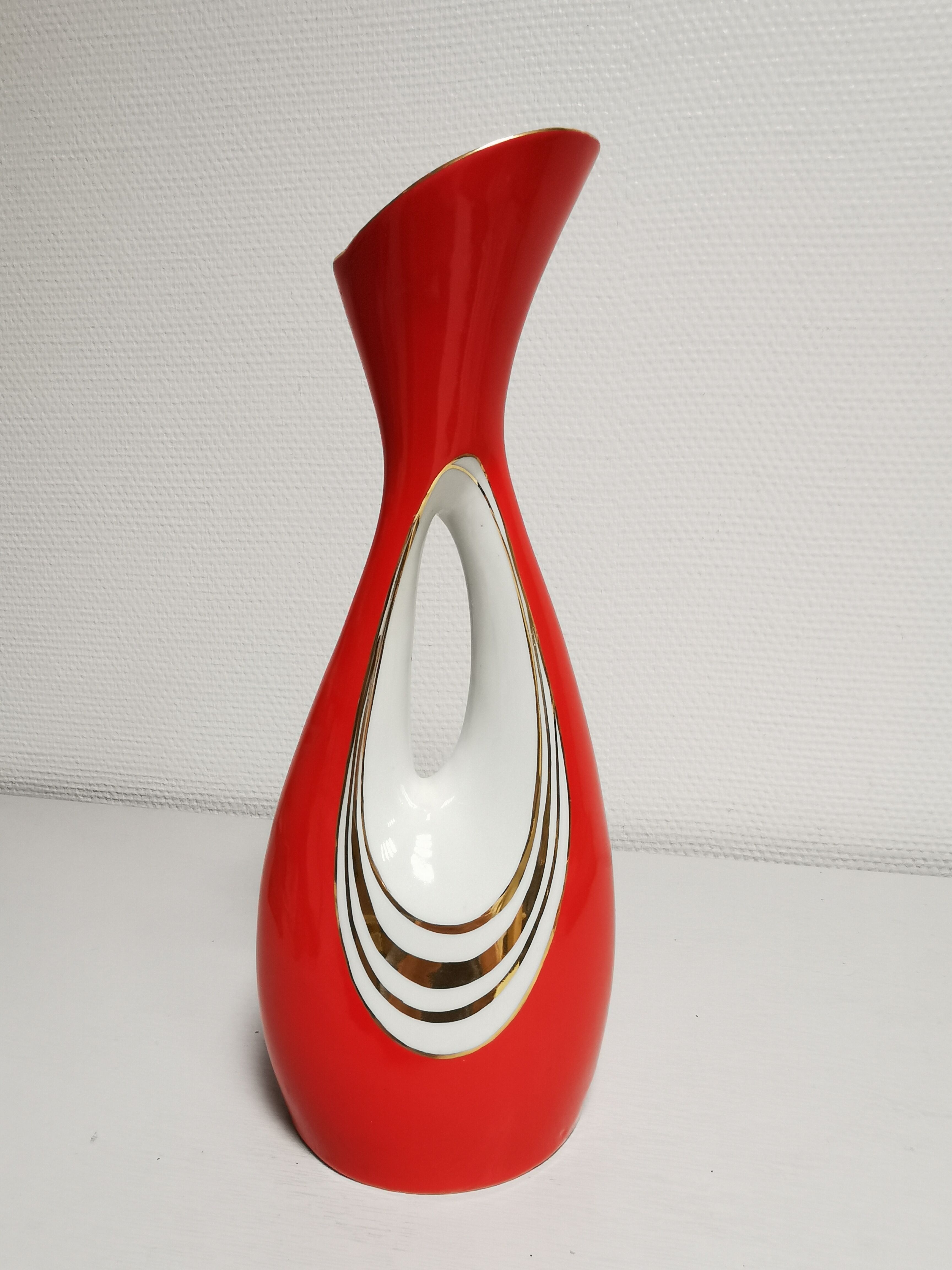 Pitcher / pourer, porcelain signed decanter