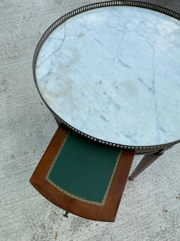 Guéridon / Table bouillotte style Louis XVI marbre, laiton et tirettes
