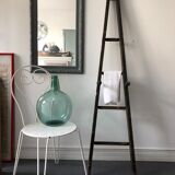 Old stepladder to be fixed to the wall