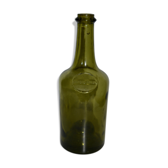 Château Chalon green glass bottle