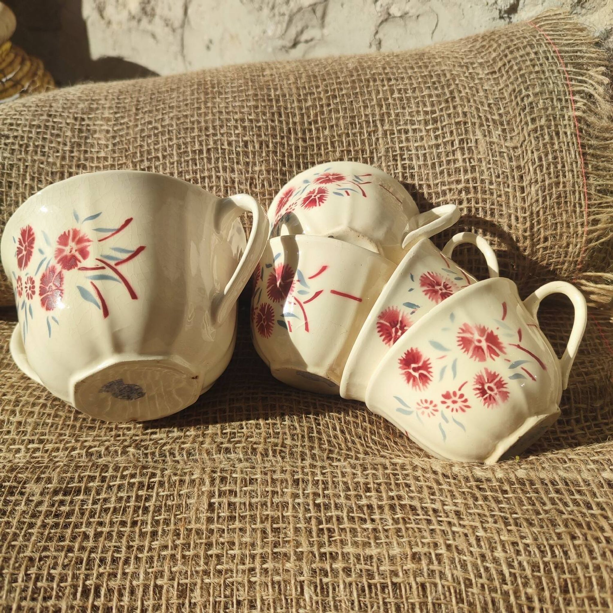 Set of 4 Badonviller Floral cups and a sugar bowl