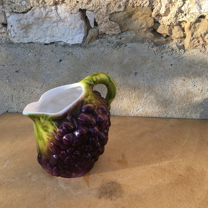 Pitcher slurry grape
