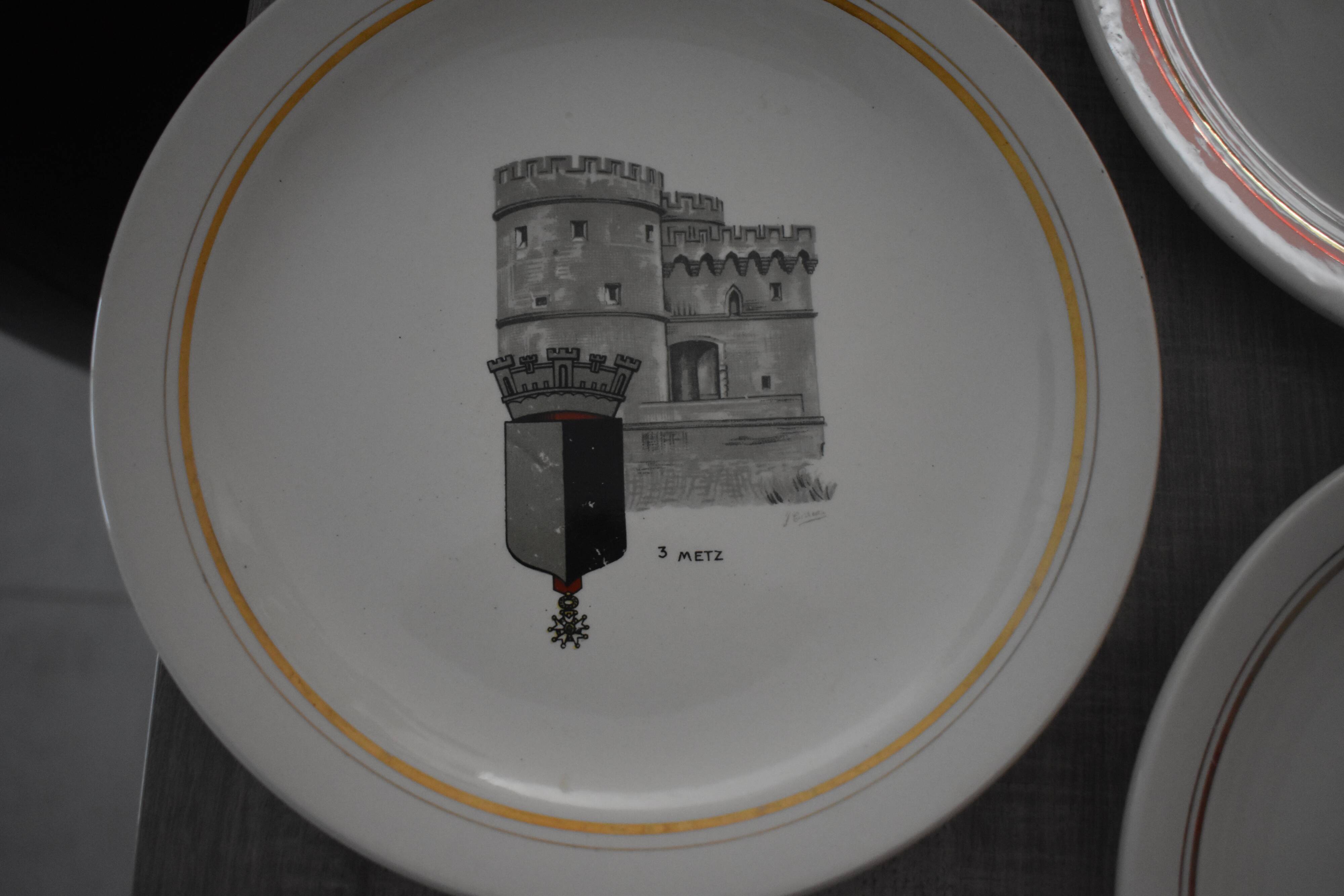 Assiettes représentant  Armoirie de Lorraine
