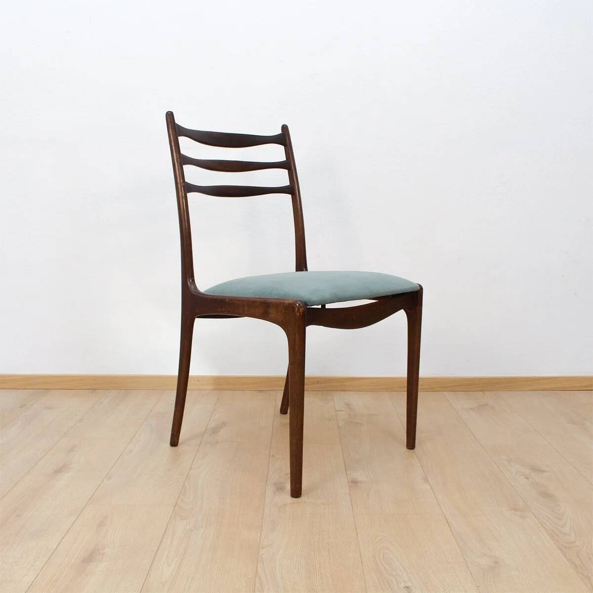 Ensemble de 2 chaises en bois de Wiesner-Hager.
