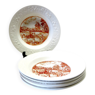 6 vintage white Augusty porcelain soup plates in very good condition.