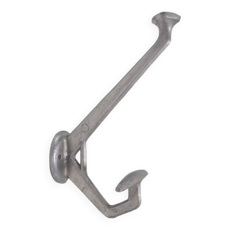 Aluminum coat hook