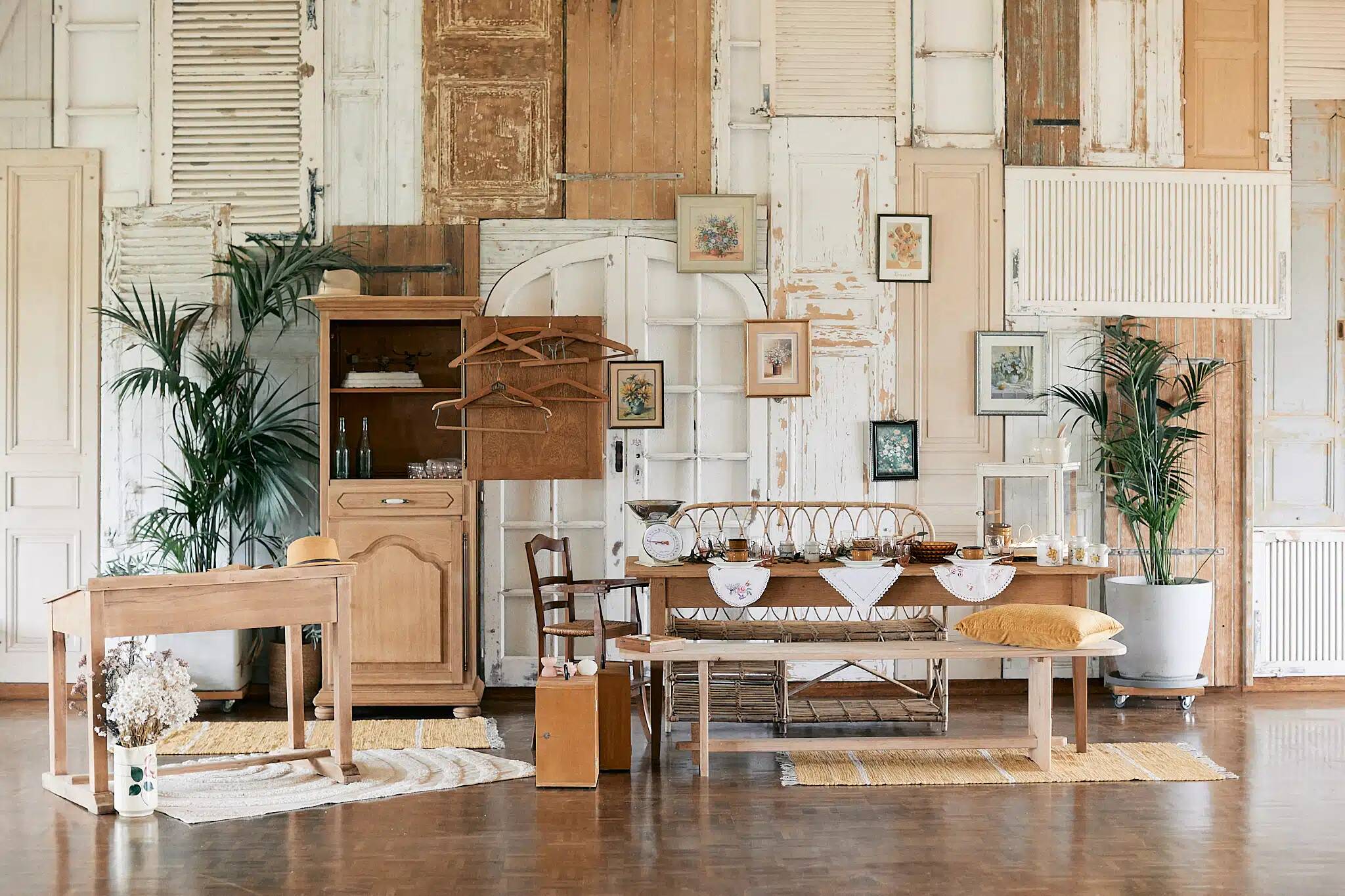 Vintage oak standing wardrobe "Giroflée"