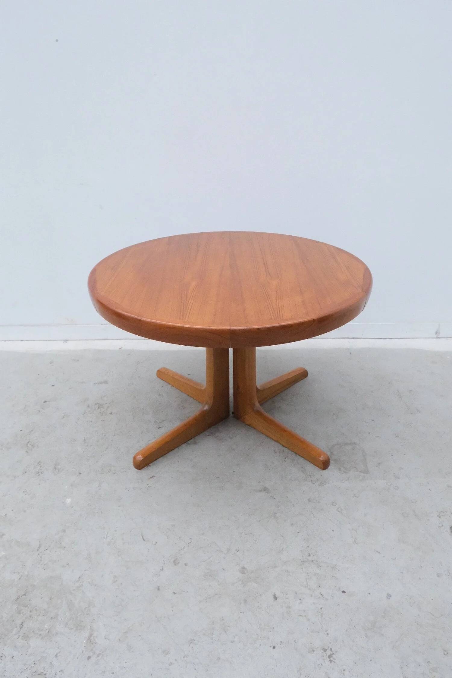 Baumann Scandinavian-style teak dining table, France 1970s