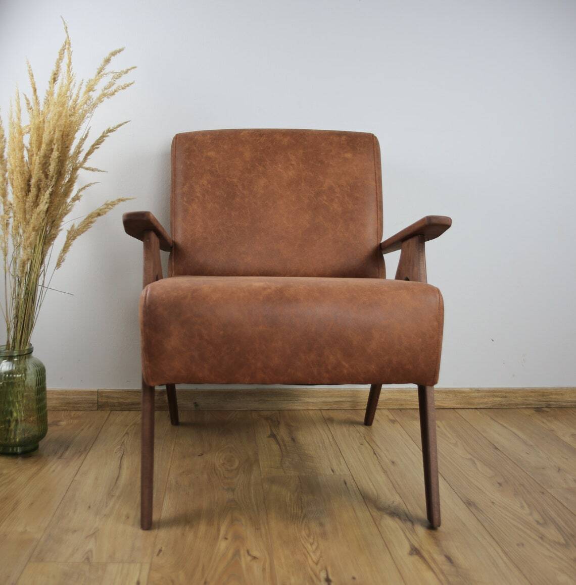 Fauteuil vintage en simili cuir marron
