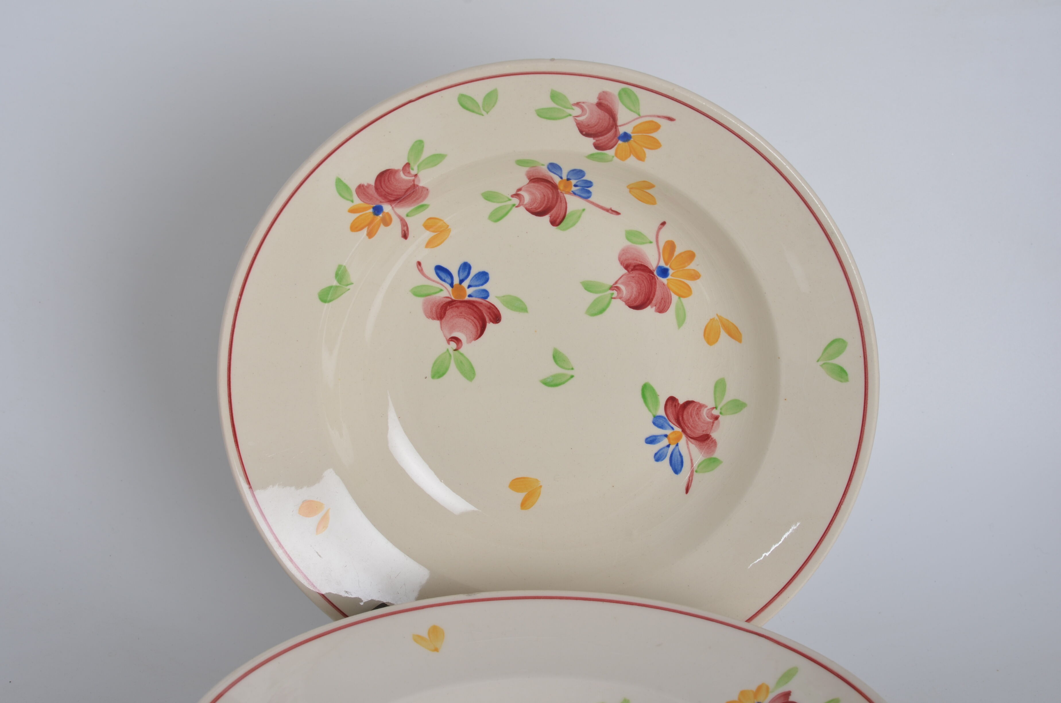 6 hollow plates Gien