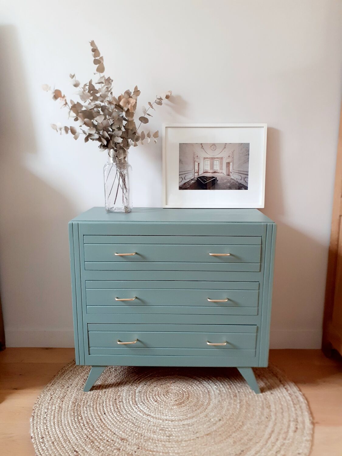 Vintage chest of drawers compass feet