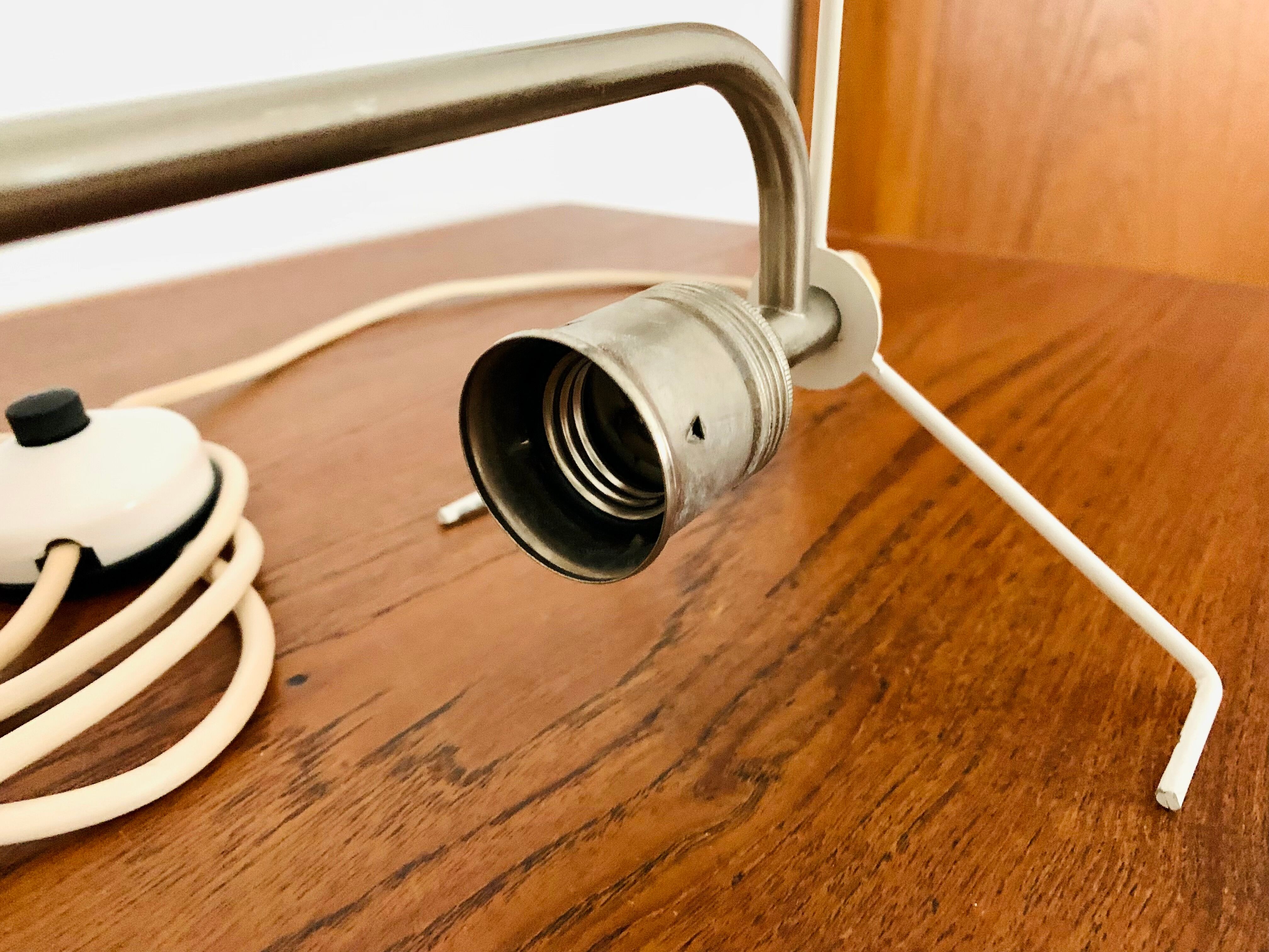 Lampe de sol en sisal et teck par Temde