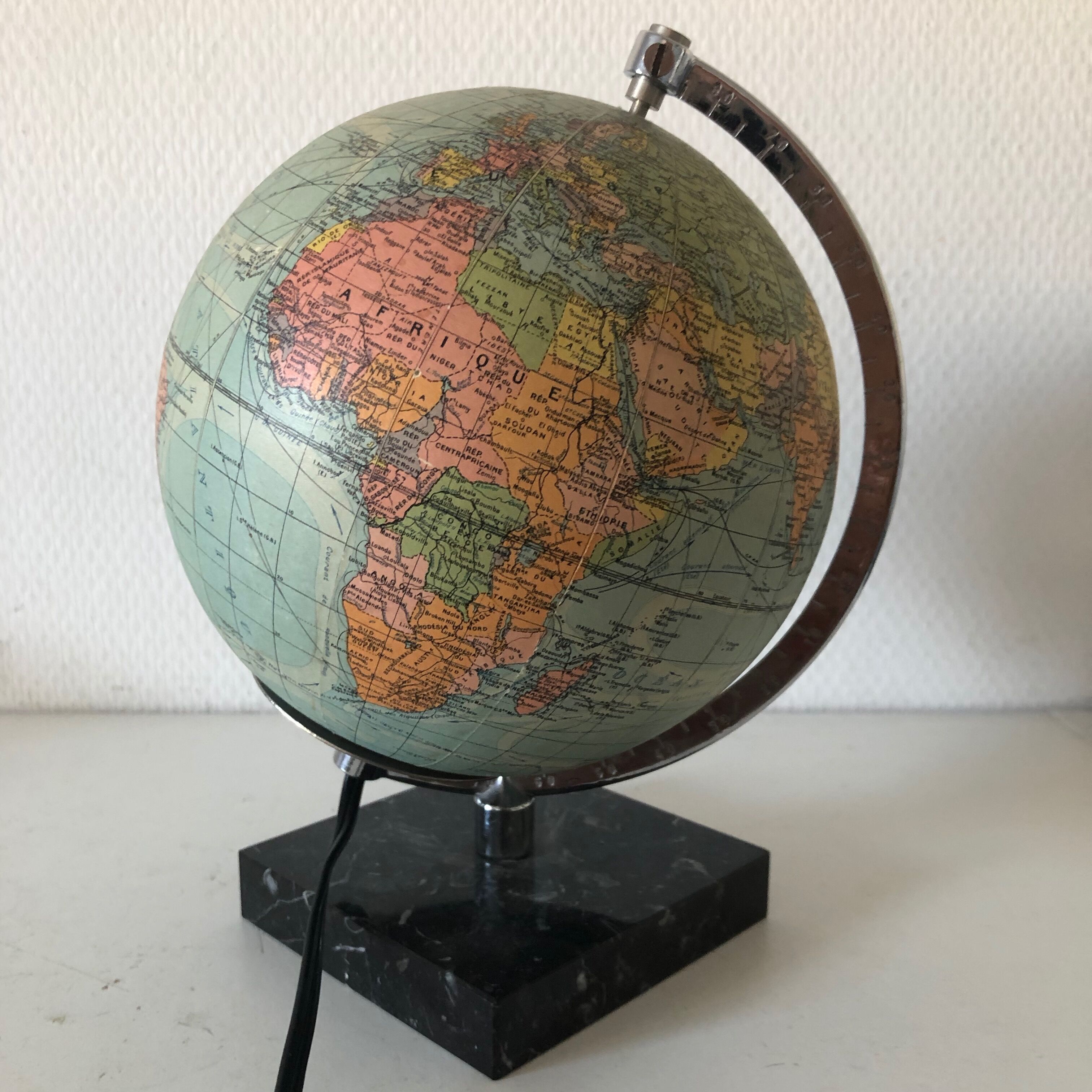 Globe glass Perrina marble vintage 1960 22cm