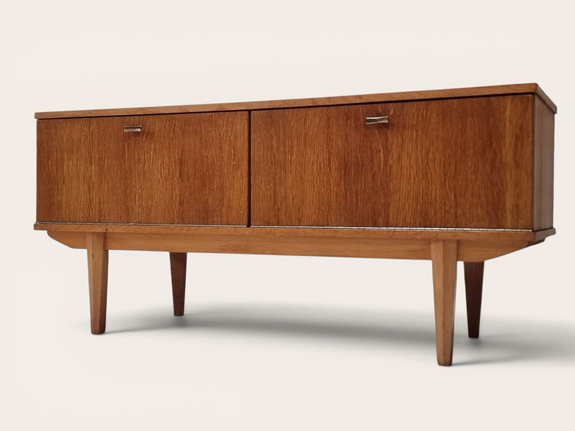 Mid-century buffet