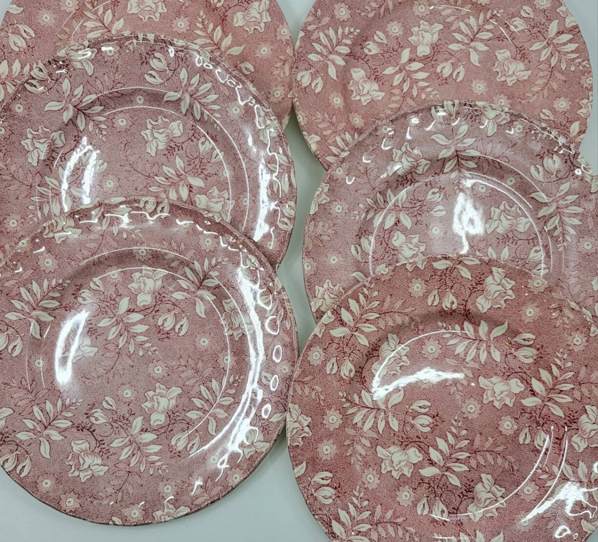 Service  Grindley of Stoke Royal Tudor Velvet en faïence Rose Anglais