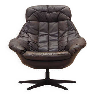 Leather swivel armchair, Danish design, 1960s, designer: H.W. Klein, manufacture: Bramin