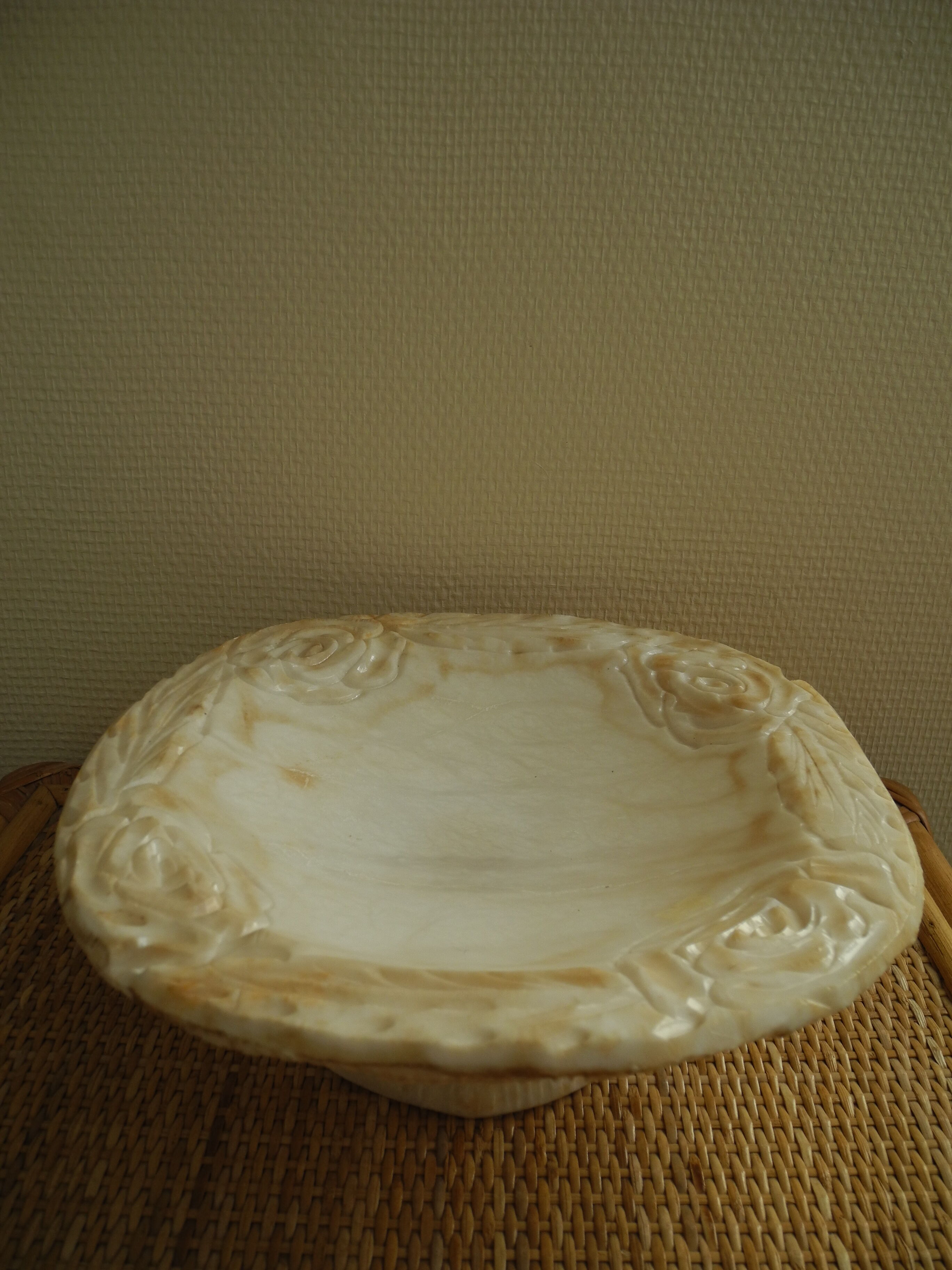 Decorative alabaster cup, vintage alabaster cup