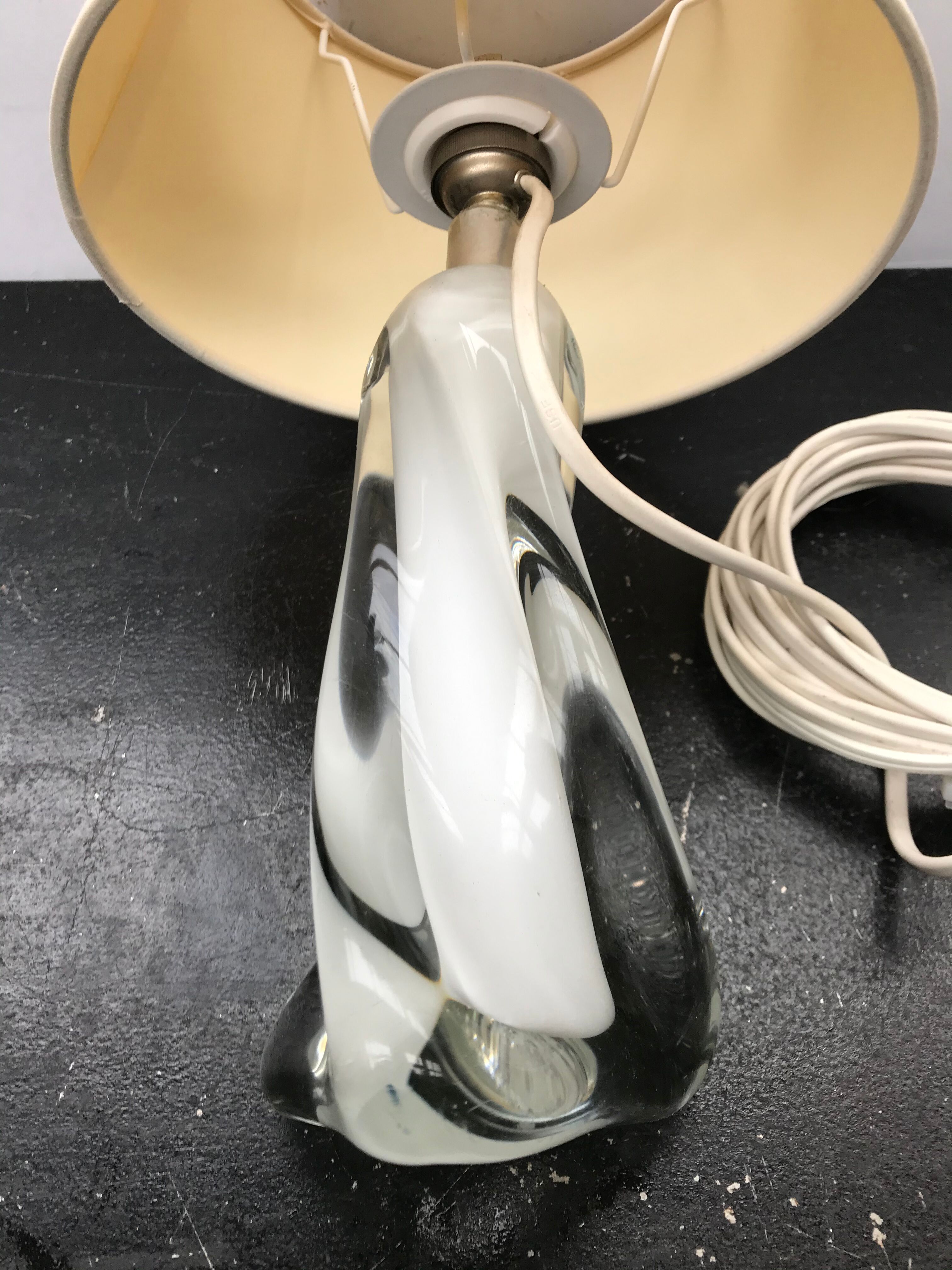 Moulded glass lamp