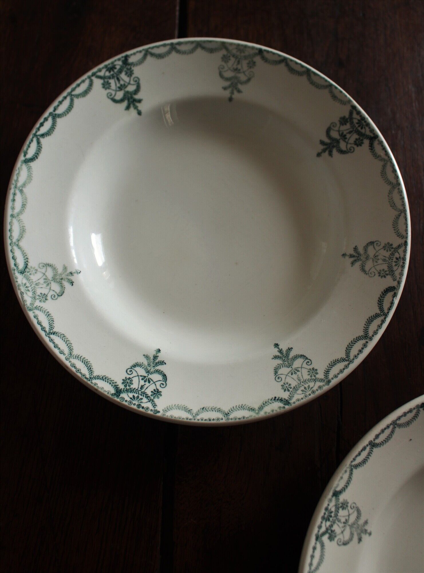 Mismatched lot 4 green hollow plates Flowers Garland Gaudeloupe Saint Amand