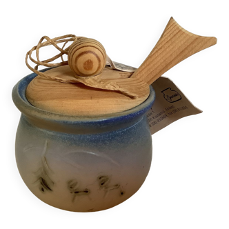 Jam pot in ceramic with spatula