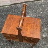 Vintage sewing bakset