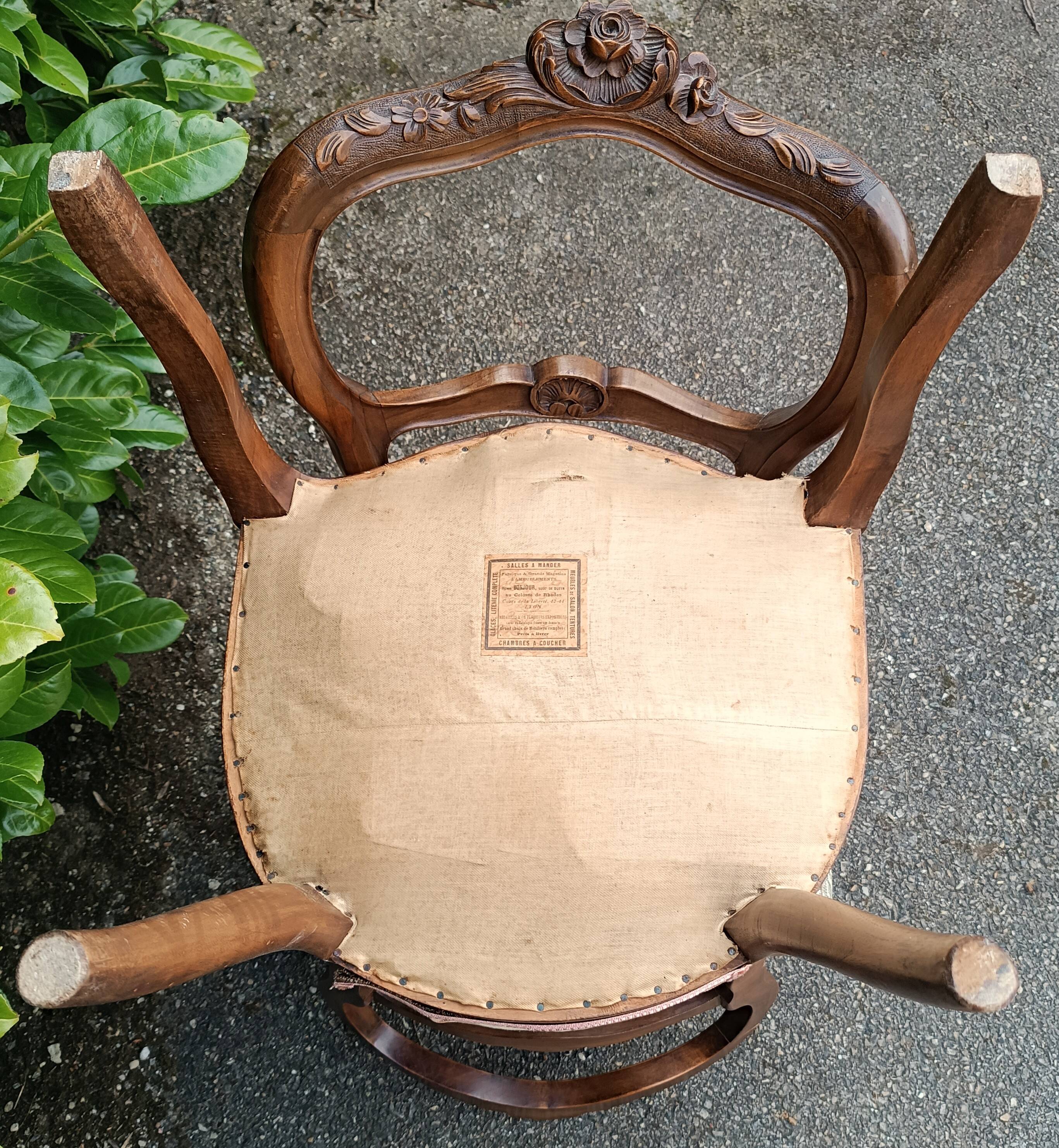 Pair of Louis XV chairs in carved walnut.