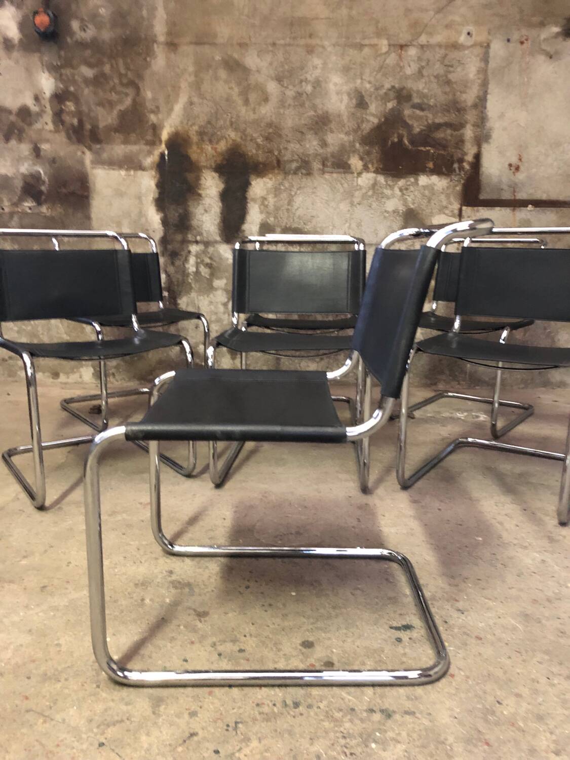 Ensemble de 7 Chaises S33 Mart Stam Circa 1980