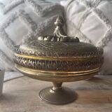 Ancien brûleur d’encens en laiton ou boîte en laiton
