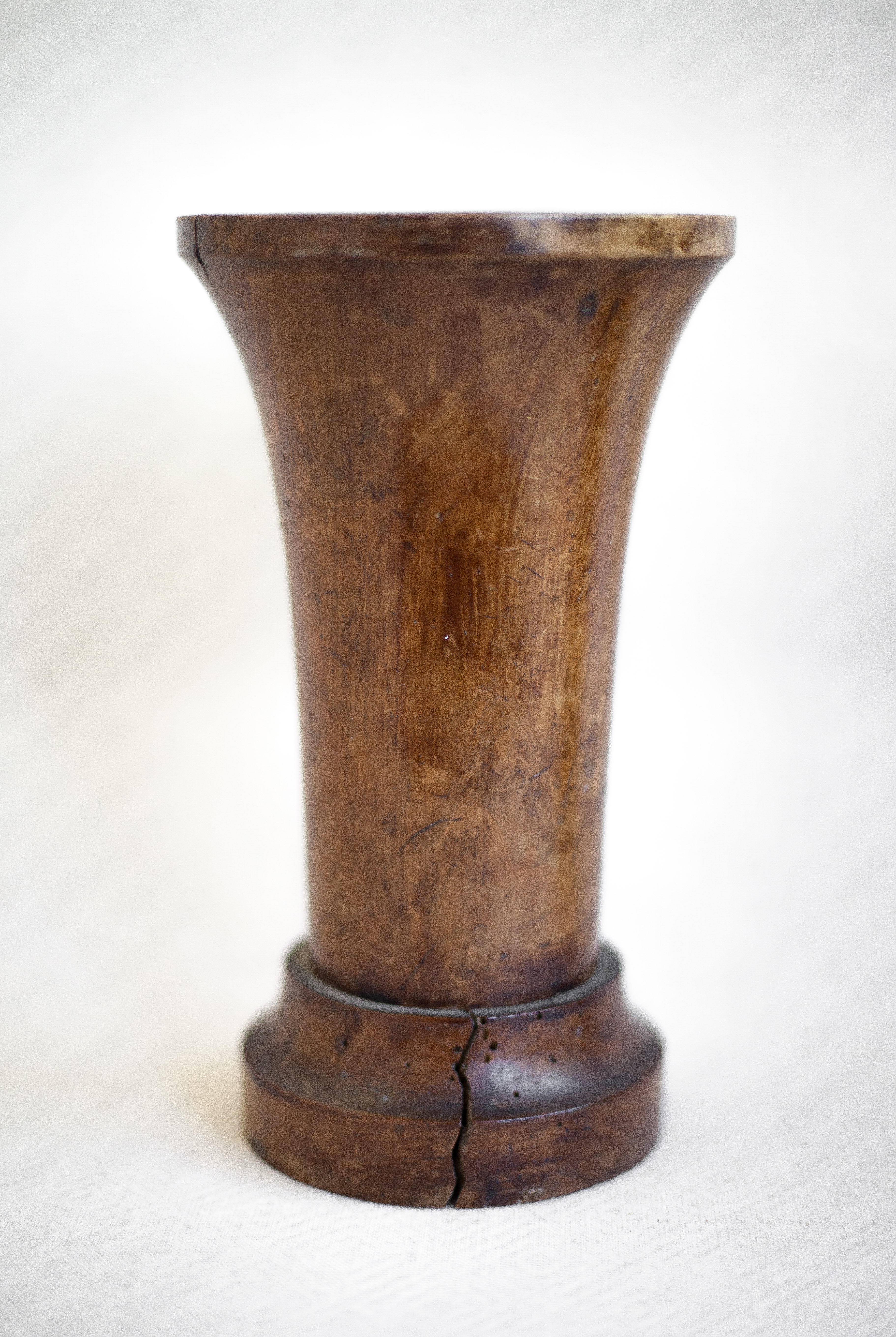 Paire de vases bois vintage