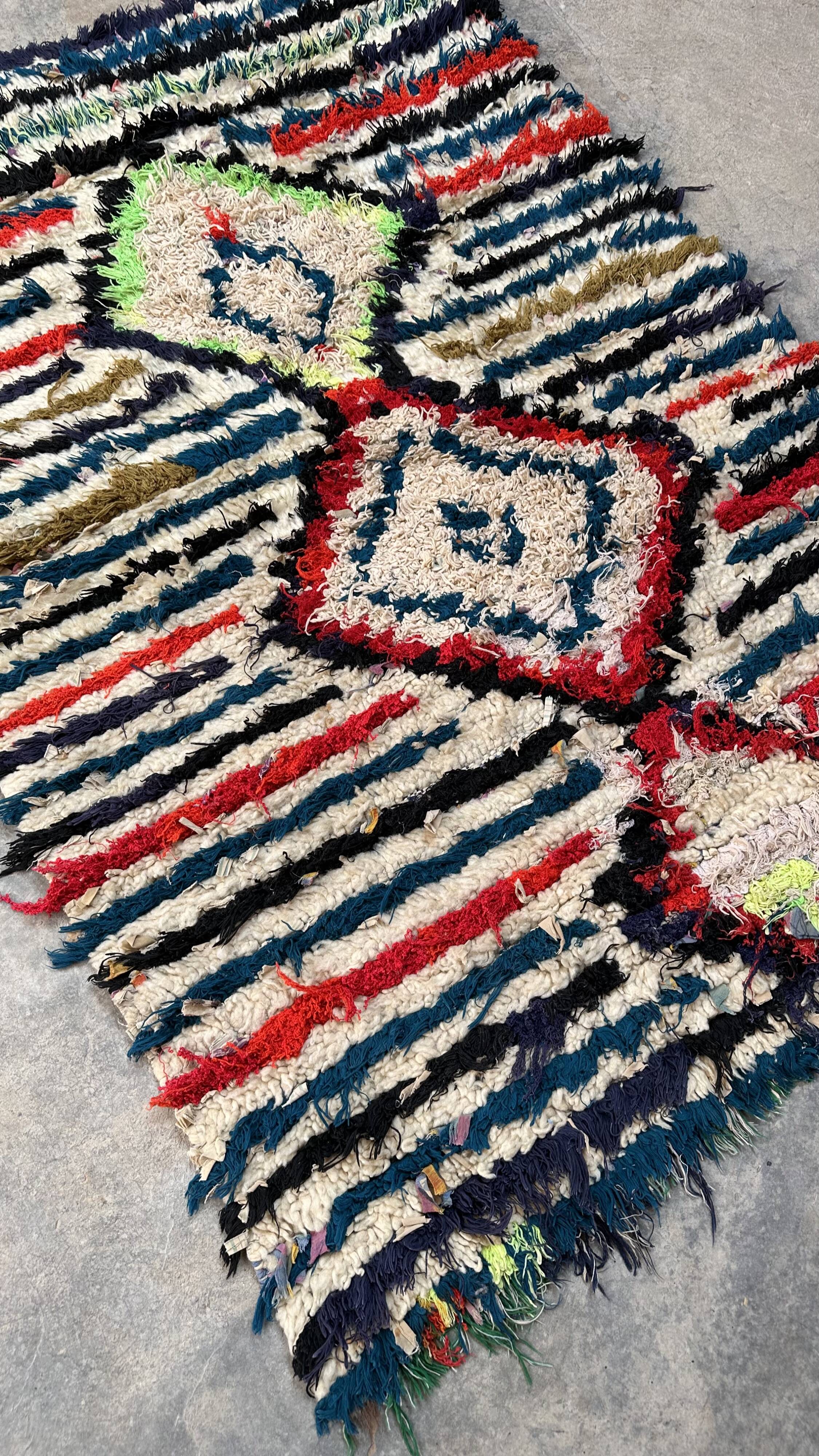 Azilal colorful Moroccan rug - 140 x 95 cm.