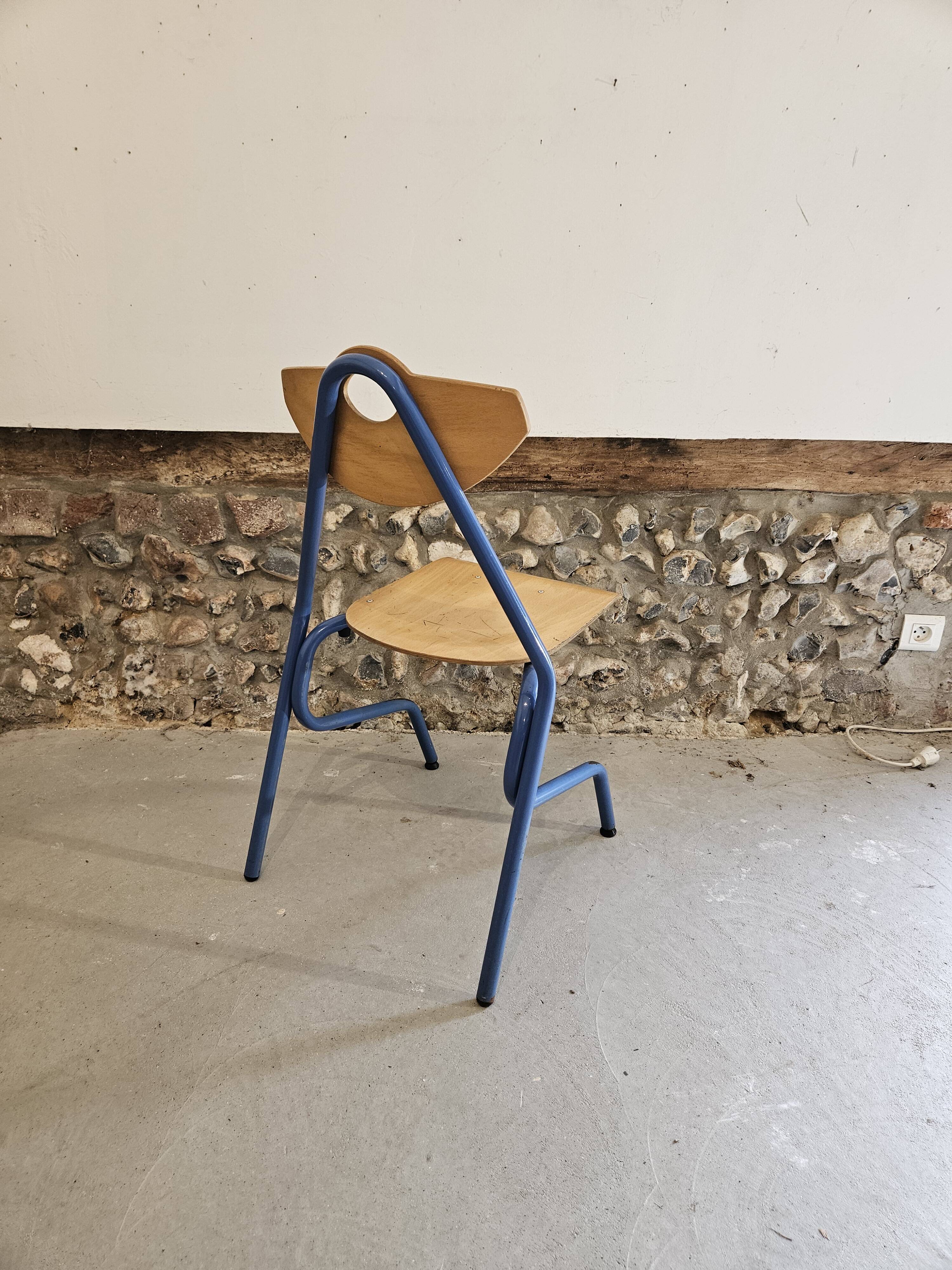 School chair 1980 1990 Modernist design