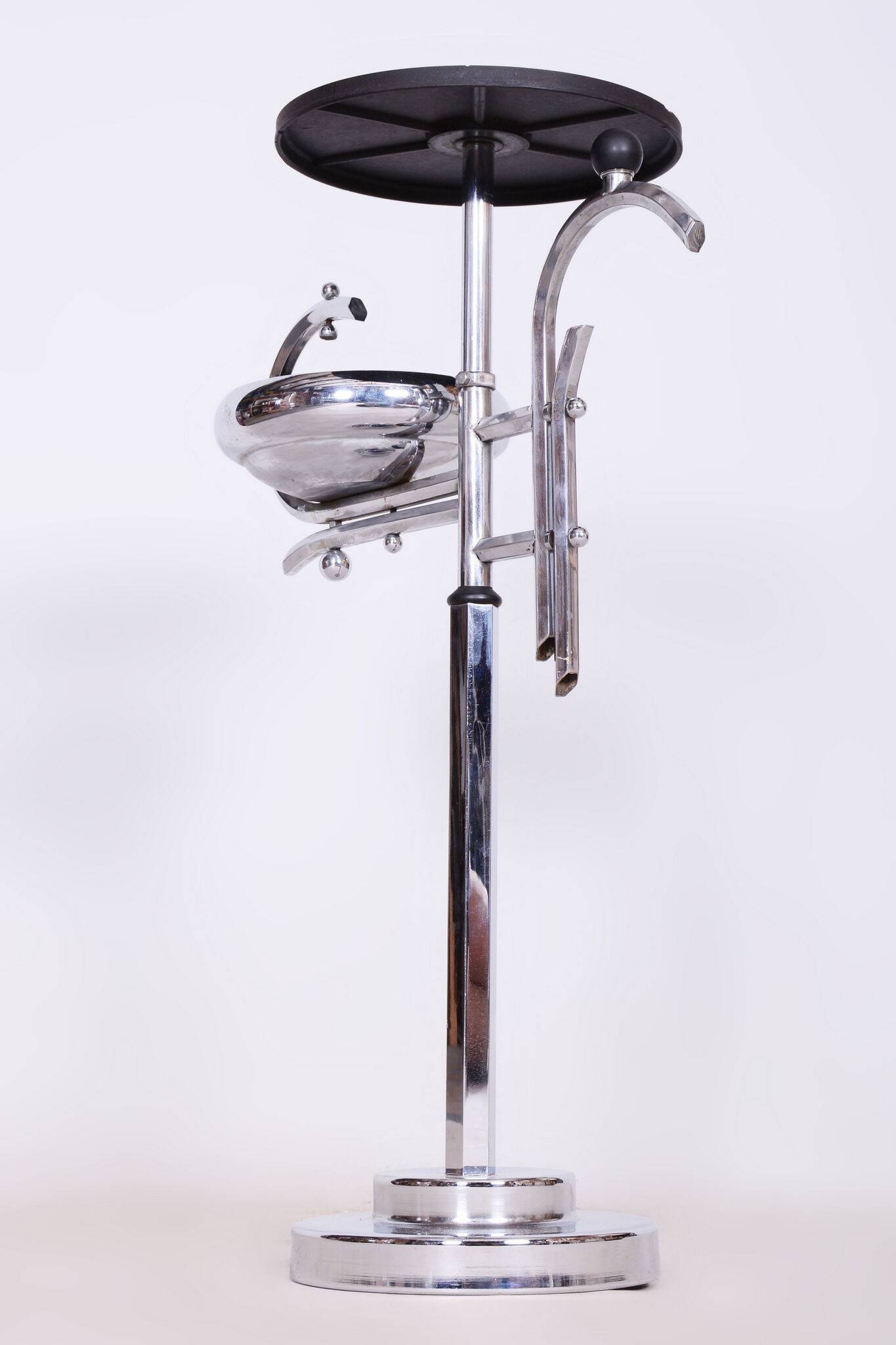 Restored Bauhaus Small Table, Unusual Design, Chrome, Bakelit, Germany, 1930s