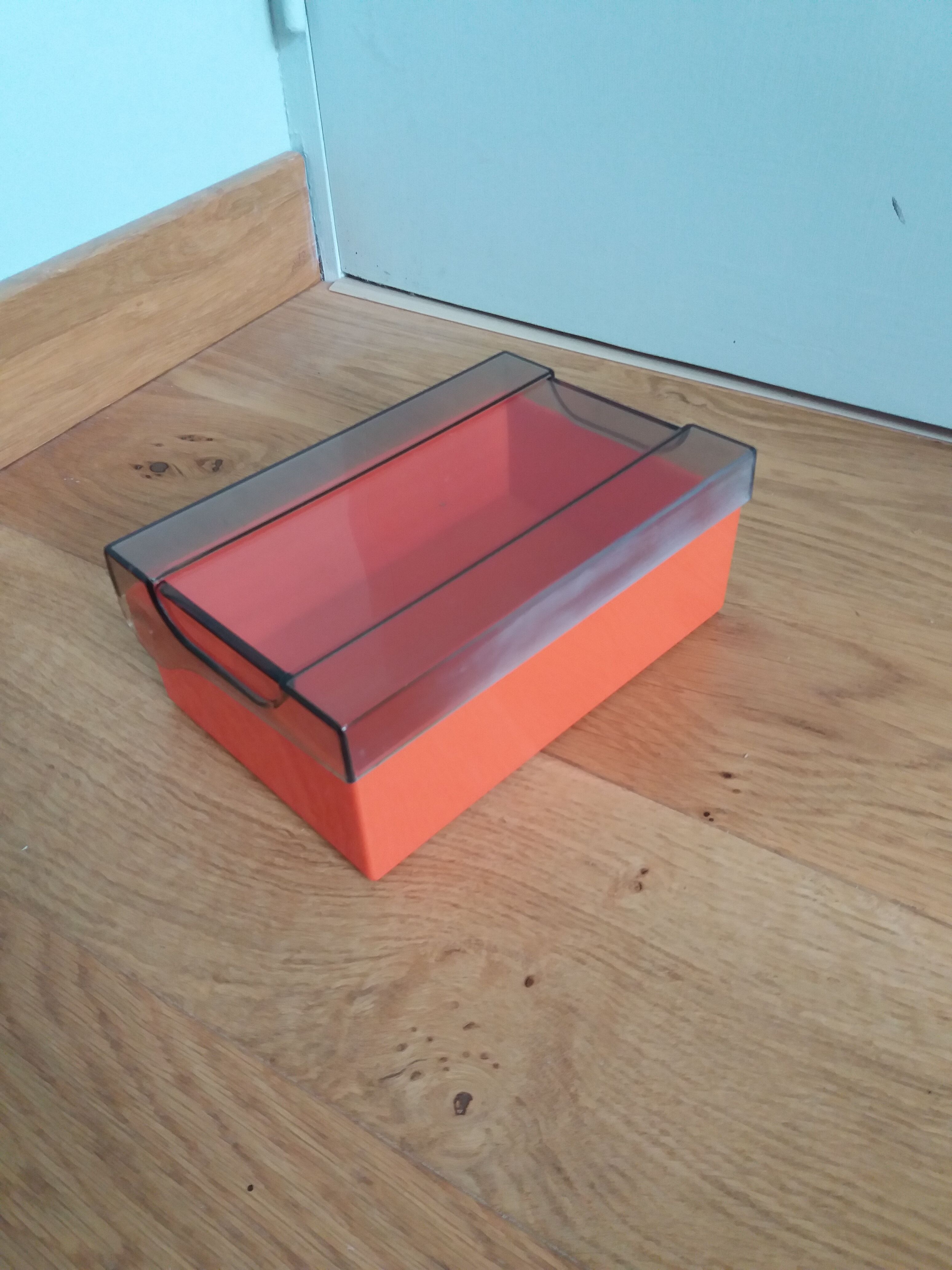 Sugar box 70s orange