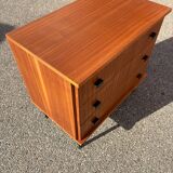 Vintage chest of drawers