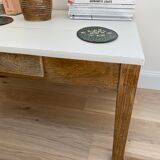 Country coffee table