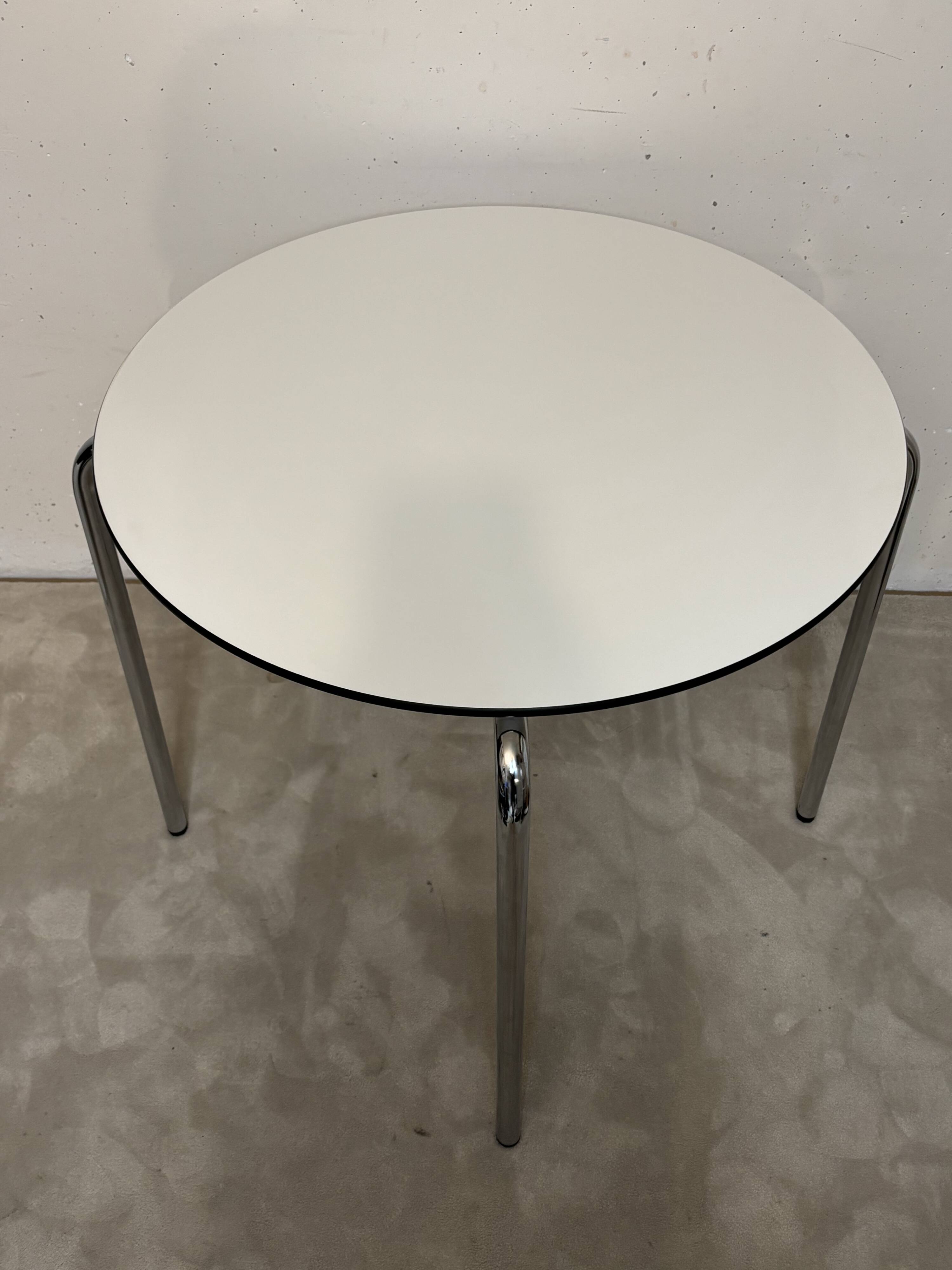 Vitra Hal table, Jasper Morrison 2005