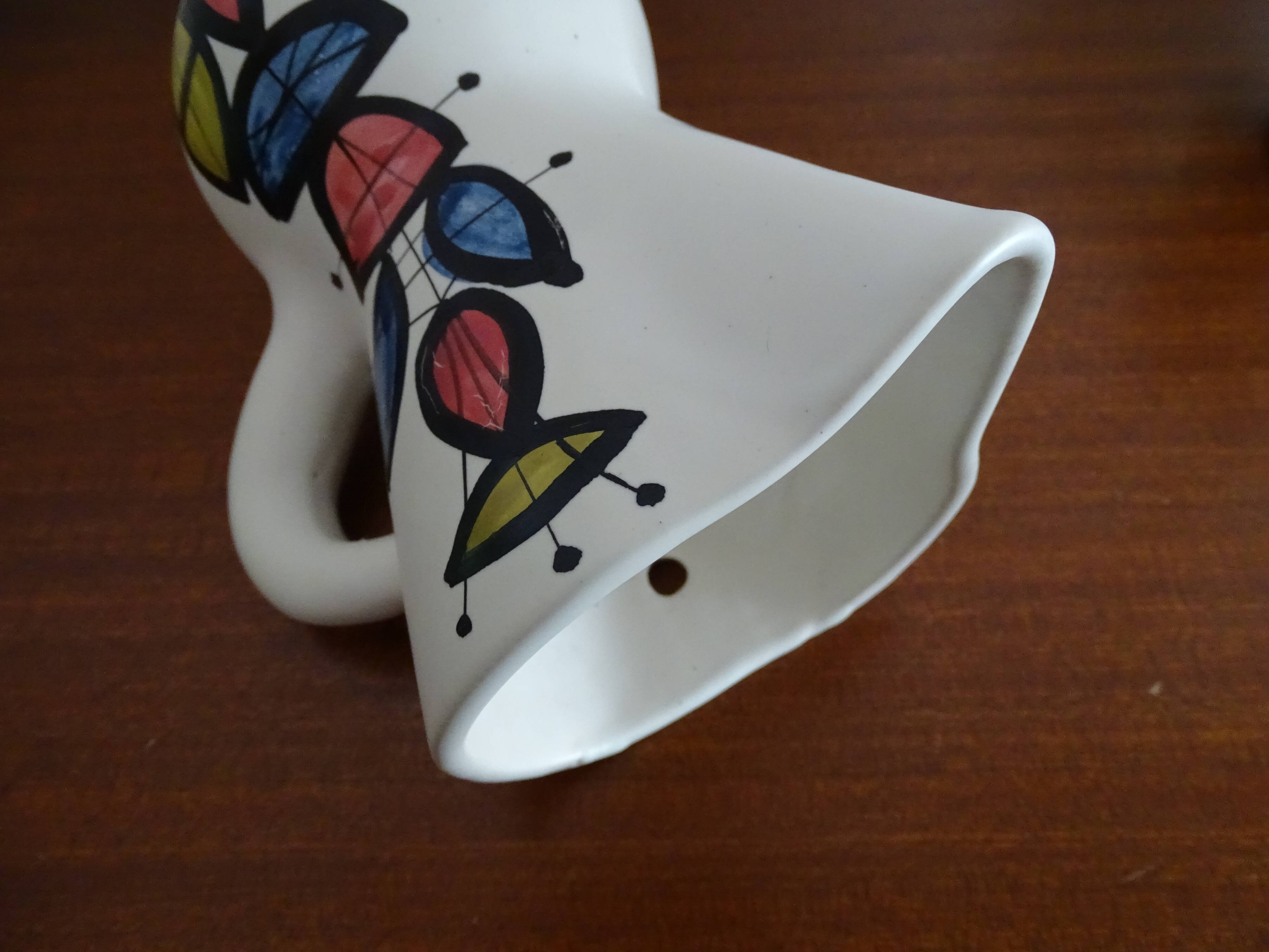 Roger Capron wall bouquetière signed