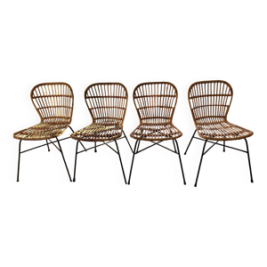 Lot 4 chaises en rotin