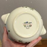 Old Saint Amand: pair of soup tureens or broth tureens from the late 19th century