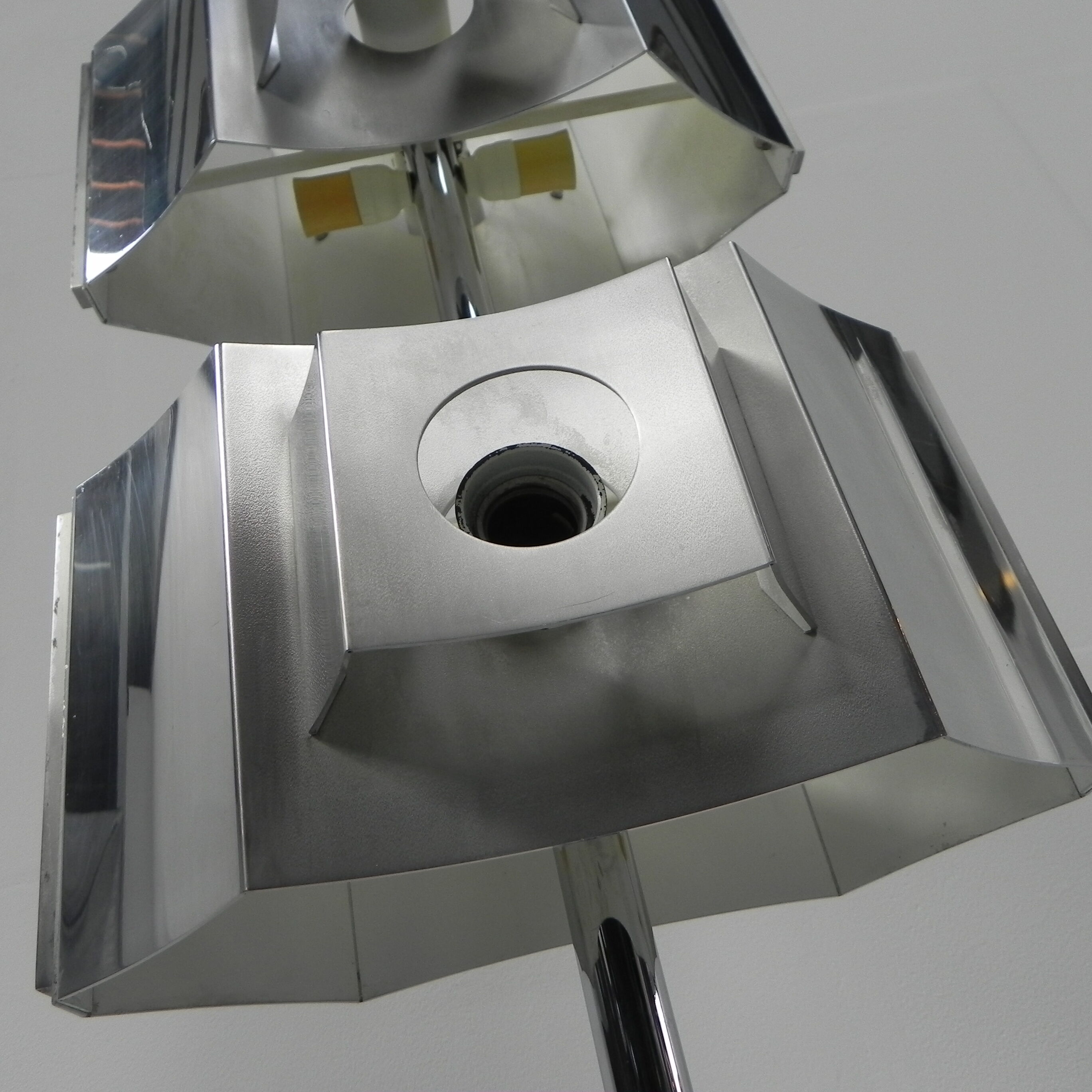 Lampadaire de l’ère spatiale