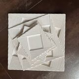 5 nesting plates by Paco Rabanne in Gien earthenware.