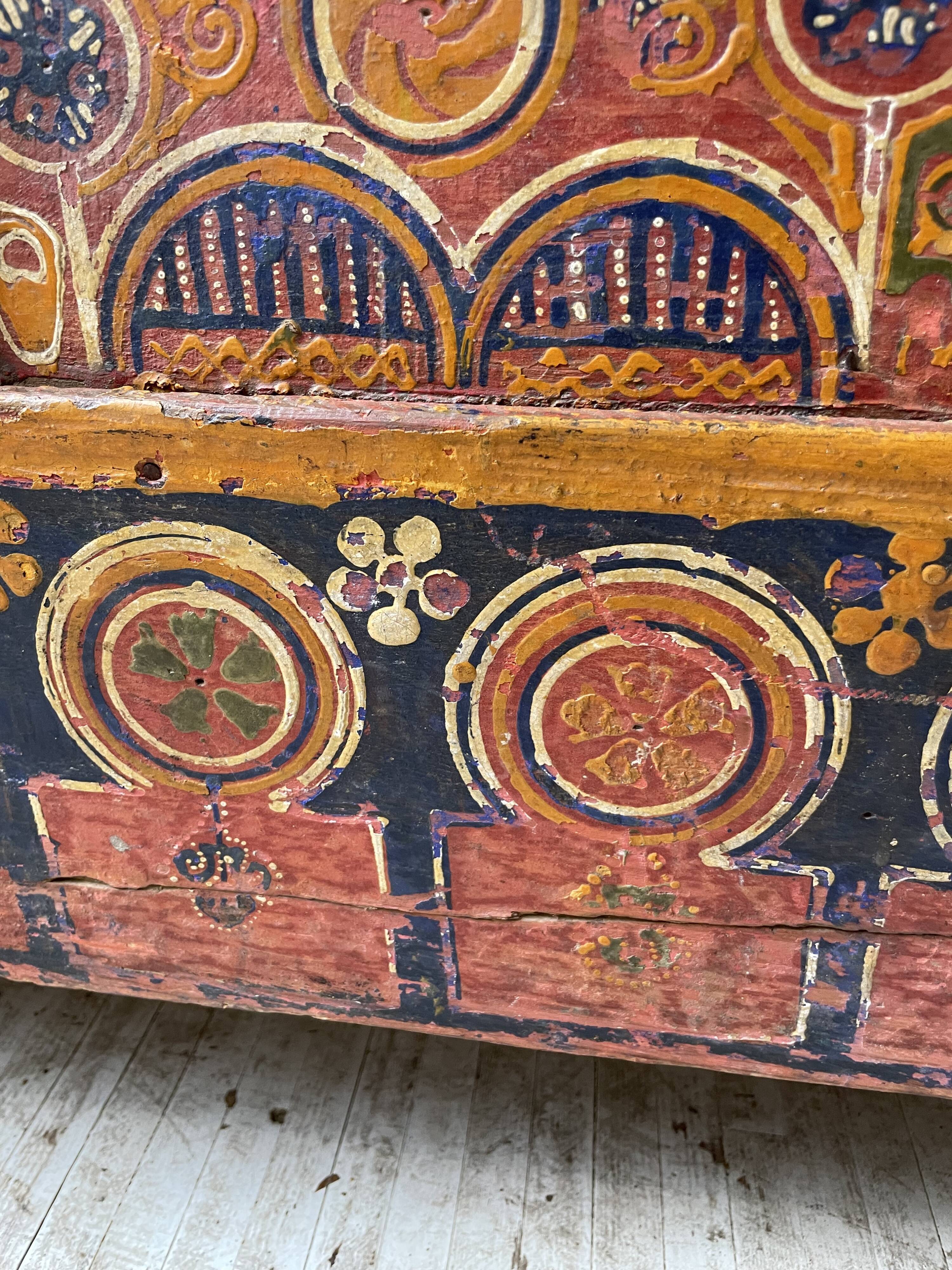 Coffre de mariage marocain polychrome années 50