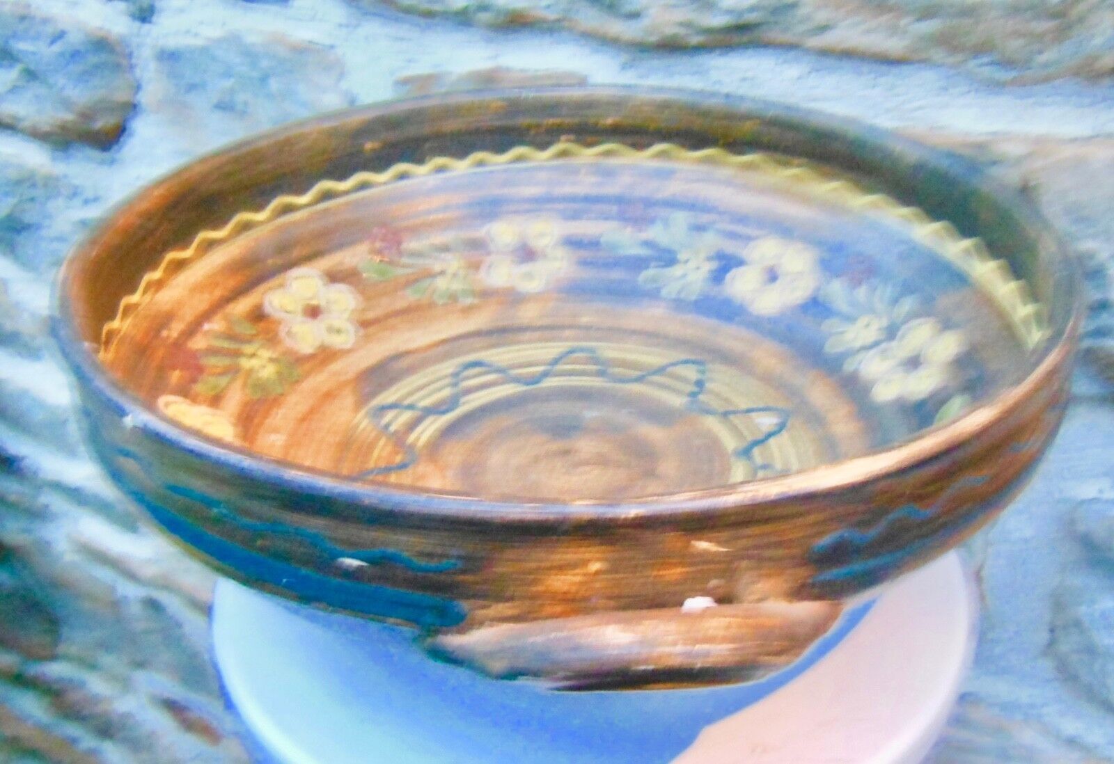 Ceramic dish