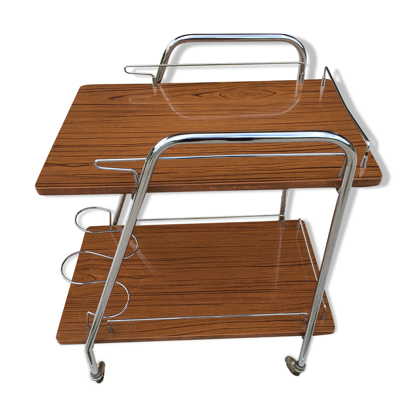 Formica rolling dessert